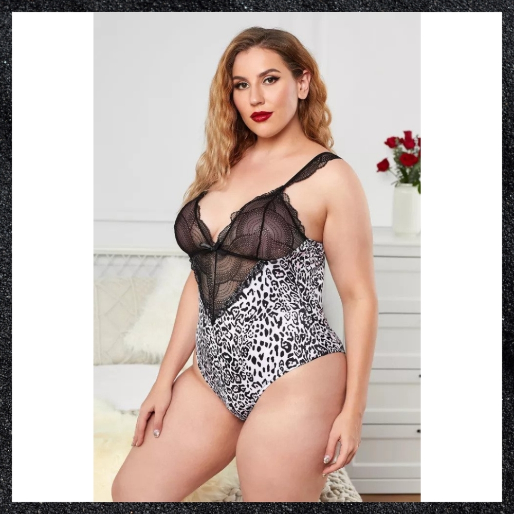 *SOLD OUT*Black, White, & Pink Lace Animal Print Bodysuit Plus Size - Picture 4 of 12